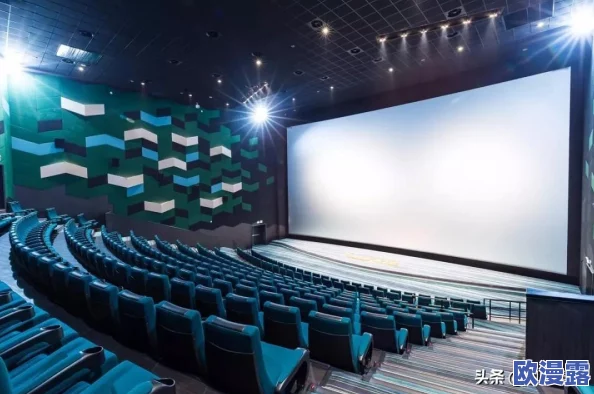 公交车检票员用B检票上车,网友热议:这样的行为是否影响了乘客的权益和出行体验? 公交车检票员用B检票上车,网友热议:这样的行为是否影响了乘客的权益和出行体验?