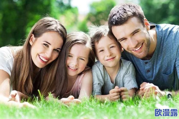 彩虹男孩小蓝gary:一个勇敢追求自我认同与爱的故事,展现了多元文化背景下的成长与挑战 彩虹男孩小蓝gary:一个勇敢追求自我认同与爱的故事,展现了多元文化背景下的成长与挑战